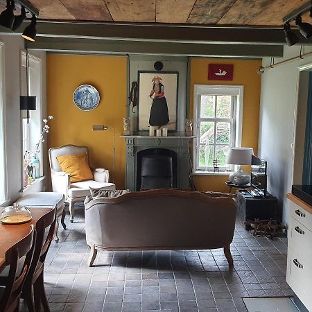 Fakansjehus Sfeervol Met Fijne Tuin Jirnsum 外观 照片