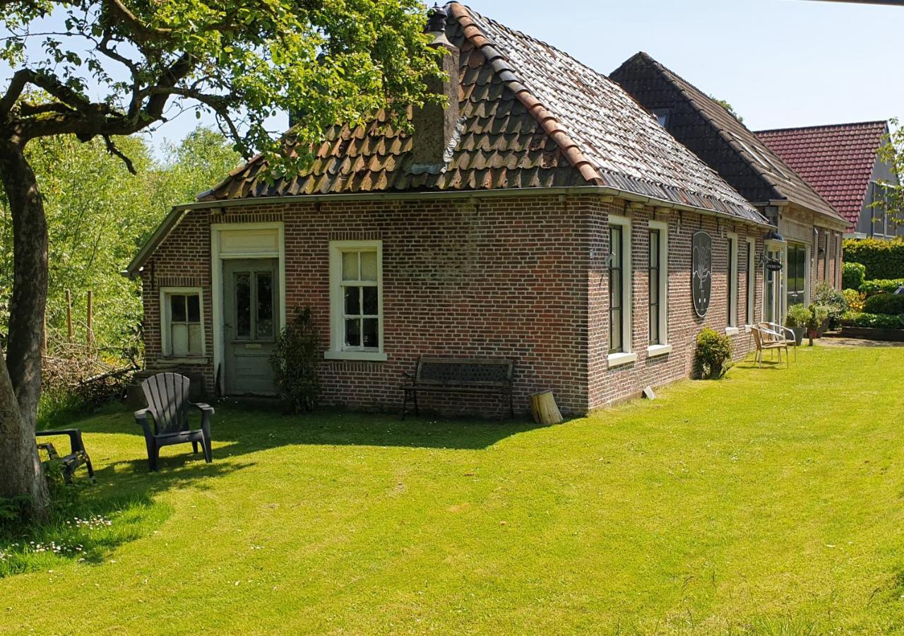 Fakansjehus Sfeervol Met Fijne Tuin Jirnsum 外观 照片